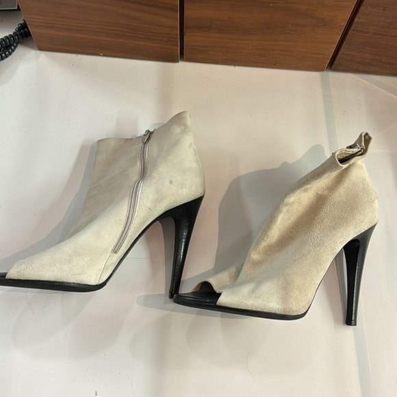 Bottega Bootie - Picture 3 of 4